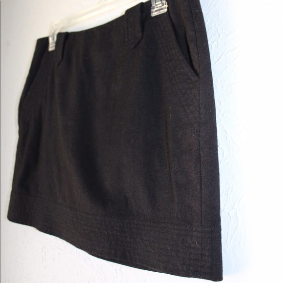 COPY - VINCE. black mini skirt with pockets - Picture 5 of 8